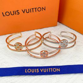 Picture of LV Bracelet _SKULVbracelet11ly11611193